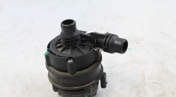 BMW 3 G20 G21 Water pump 8651288 0392024080