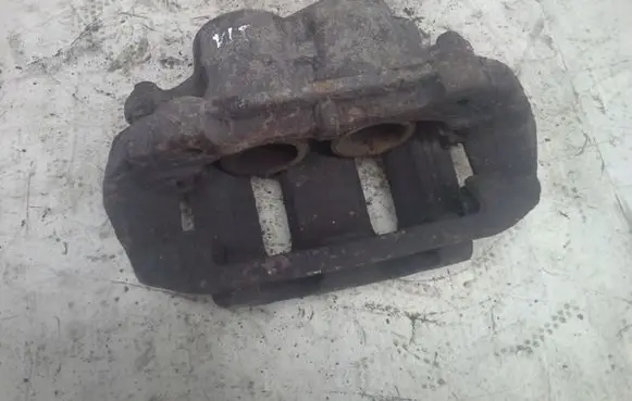 Mercedes-Benz Vito Viano W639 Front brake caliper