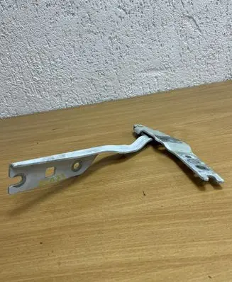 Volkswagen Golf VII Engine bonnet/hood hinges 5G0823301B D6073