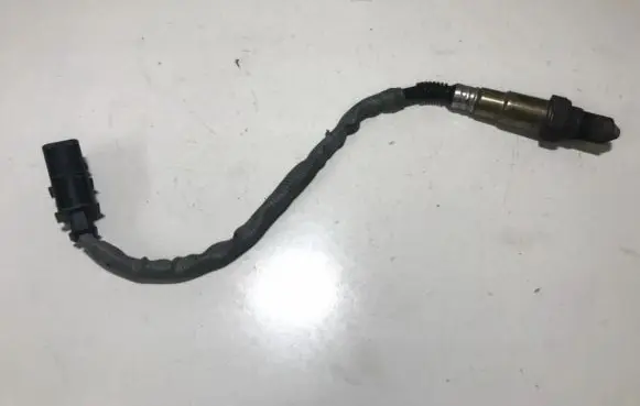 Mercedes-Benz ML W166 Lambda probe sensor 0065421718 0281004201