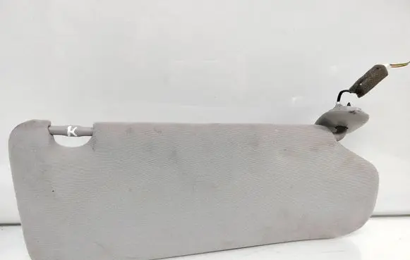 Toyota Avensis T250 Sun visor