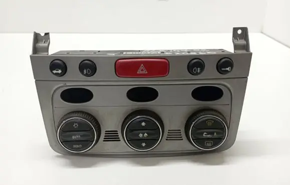 Alfa Romeo 147 Climate control unit 07352944670 0000041853