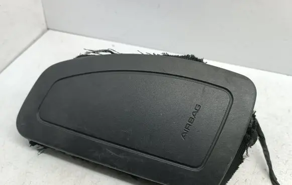 Peugeot 207 Seat airbag 96546688ZD 8083595
