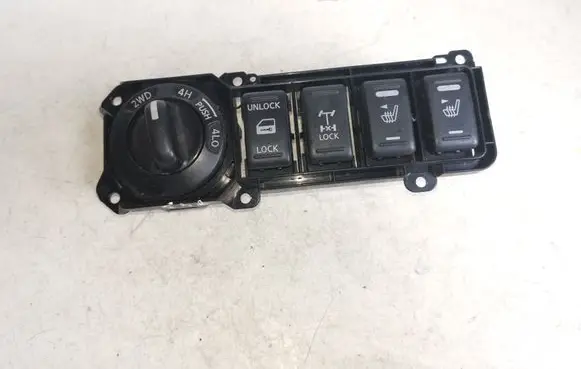 Nissan Navara D40 A set of switches 
