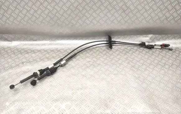 Gear shift cable linkage