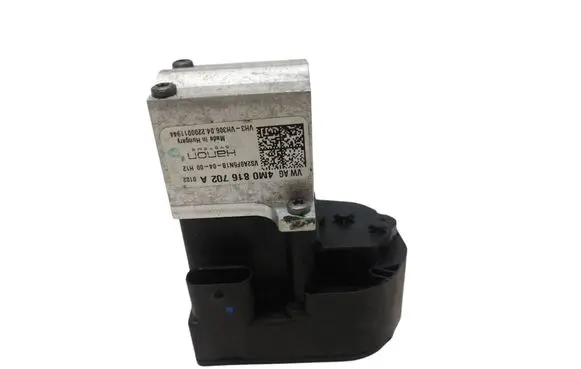 Porsche Taycan 9J1 Air conditioning (A/C) expansion valve 4M0816702A VS2A0F5N1B04 0019187706