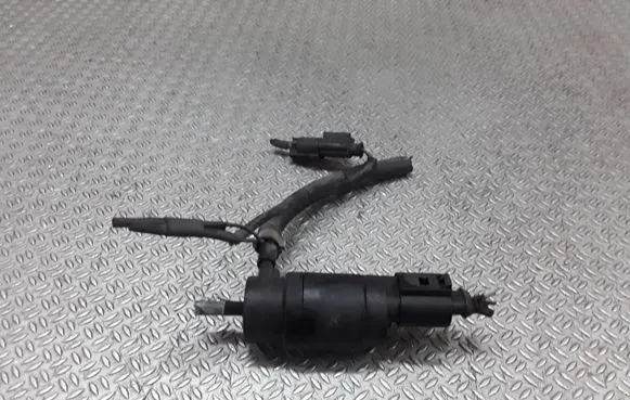 Mercedes-Benz S W220 Windscreen/windshield washer pump A0335450228