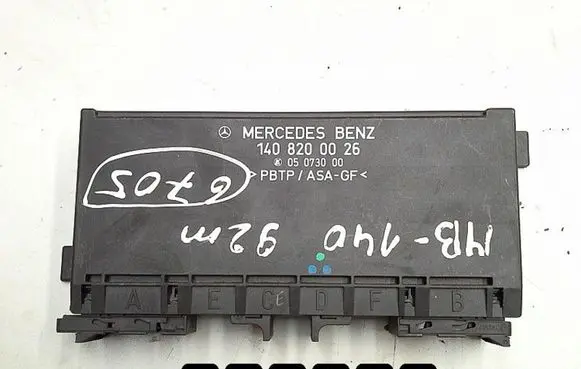 Mercedes-Benz S W140 Engine control unit/module 1408200026