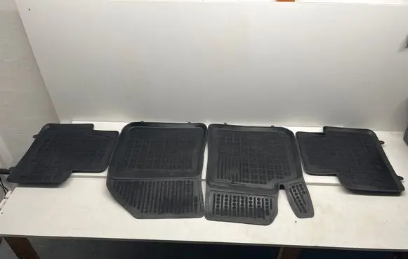 Peugeot 308 Car floor mat set