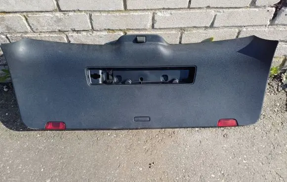 Porsche Macan (95B) Other trunk/boot trim element 95B867979F 40E0012S SCHWARZ