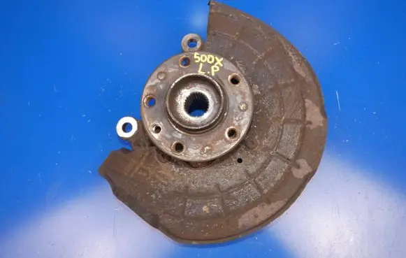 Fiat 500X Front wheel hub spindle knuckle