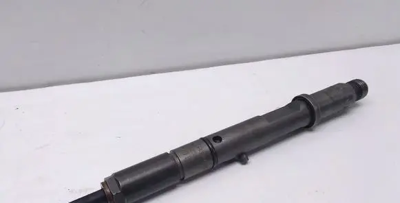 Audi A6 S6 C5 4B Fuel injector 059130201A 0432133825