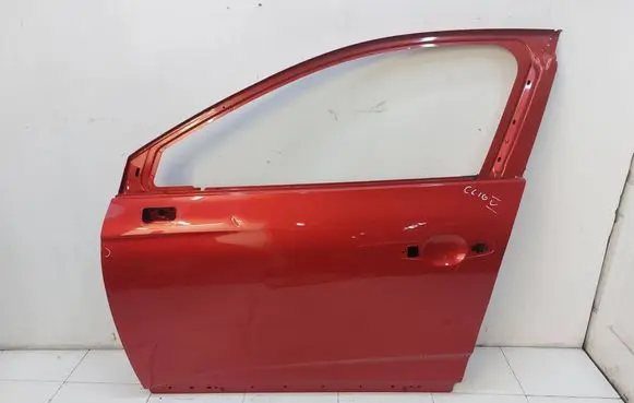 Renault Clio V Front door