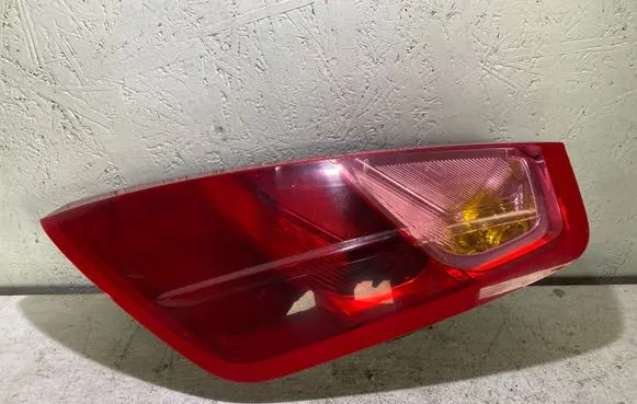 Fiat Punto (188) Rear/tail lights 51701590 B318 27460202