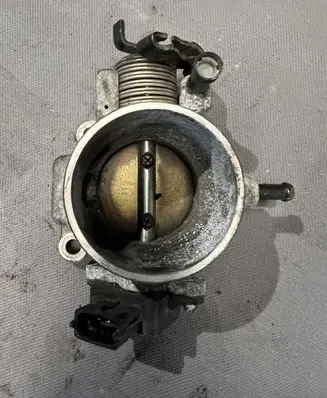 Hyundai Tucson JM Electric throttle body valve 3517022600 9600930002 58120BNI62150