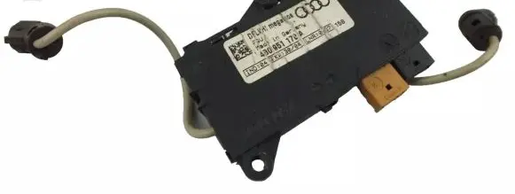 Audi A6 S6 C5 4B Alarm control unit/module 4B0951178A