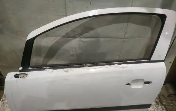 Opel Corsa D Front door BALTOS
