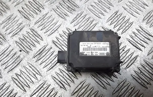 Audi A8 S8 D3 4E Engine control unit/module 4e09095114e0910511