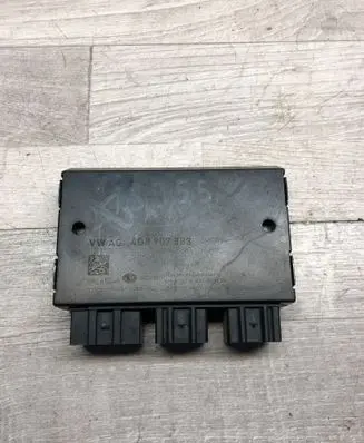 Audi A6 S6 C7 4G Tow bar trailer control unit/module 4G8907383 5DS01015921