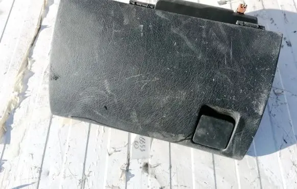 Citroen Xantia Glove box 9610615877G 1844219