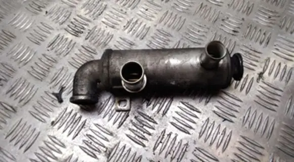 Citroen C4 I Picasso EGR valve cooler 9646762280