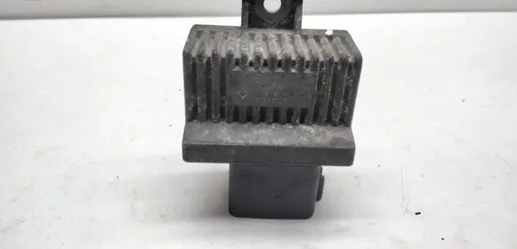 Renault Laguna II Glow plug pre-heat relay 7700115078