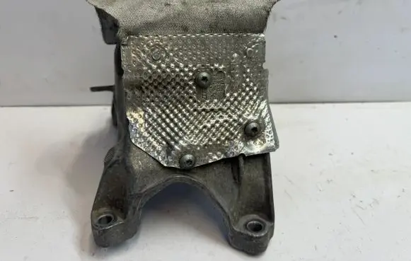 Porsche Macan (95B) Engine mounting bracket 8K0199308CH