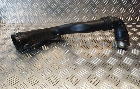 Intercooler hose/pipe