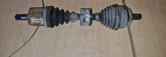 Volvo V70 Front driveshaft 8689210