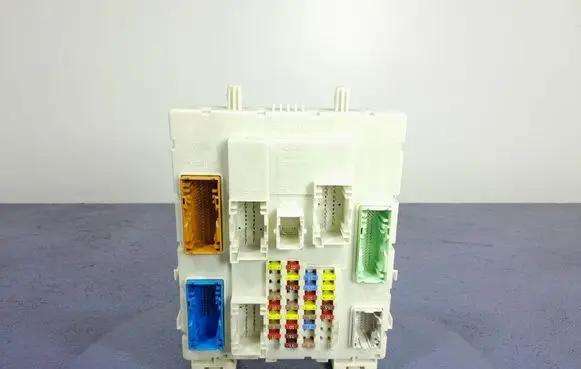 Fuse box set