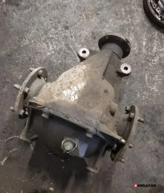 Mitsubishi Pajero Rear differential e34d
