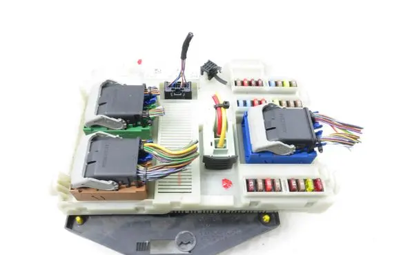 Ford Mondeo MK IV Central body control module BG9T14A073EH