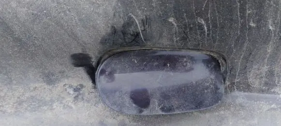 Rear bumper row hook cap/cover