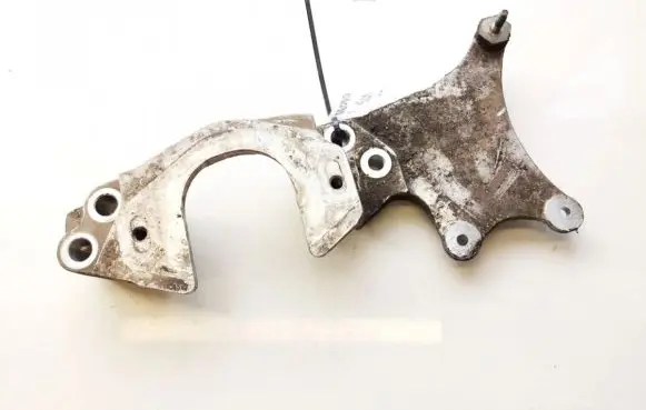 Citroen C5 Engine mounting bracket 9641335780