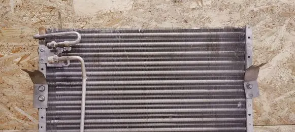 Porsche 944 A/C cooling radiator (condenser)