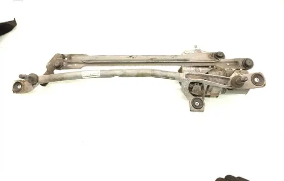 Front wiper linkage and motor