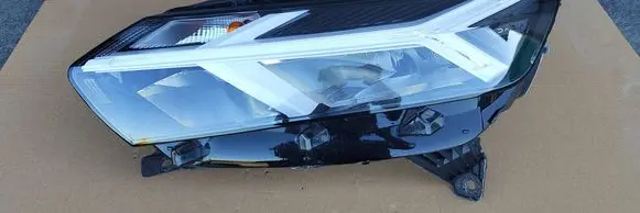 Dacia Sandero III Headlight/headlamp 260603392R