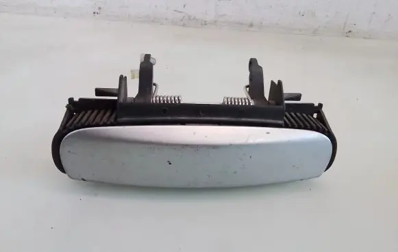 Audi A4 S4 B6 8E 8H Rear door exterior handle