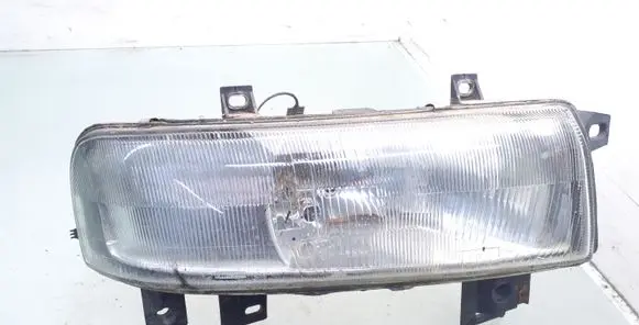 Renault Master II Headlight/headlamp 7700352104