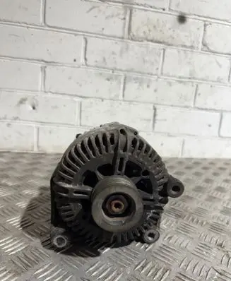 BMW X5 E70 Generator/alternator 7796125