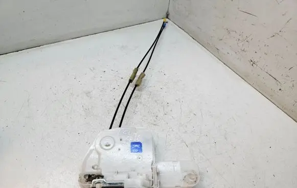 Mitsubishi Eclipse Cross Front door lock