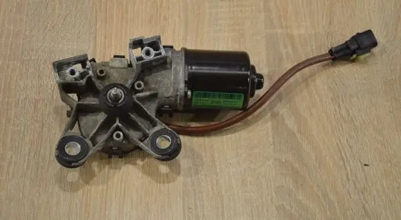 Opel Antara Wiper motor 20829043