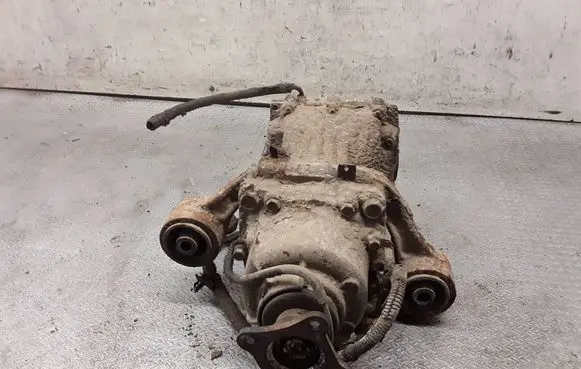 Nissan X-Trail T30 Rear differential R451A