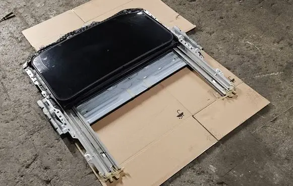 BMW 3 F30 F35 F31 Sunroof set 7846282 01730327