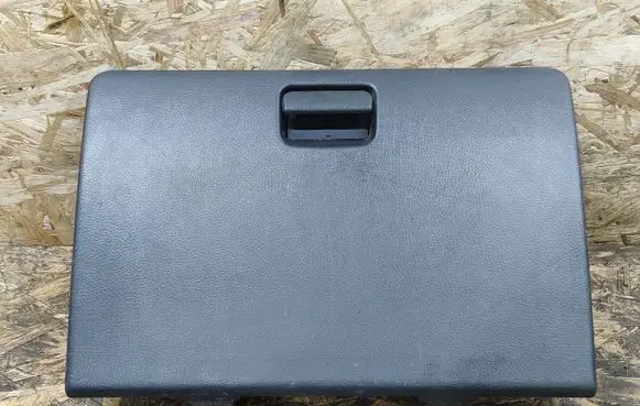 Mitsubishi Outlander Glove box lid/cover LHD