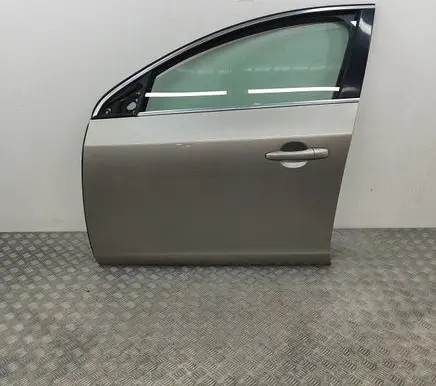 Volvo V60 Front door 32291064
