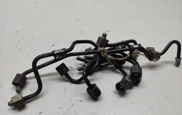 Chrysler 300 - 300C Fuel line pipe 