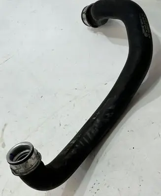 Mercedes-Benz E C207 W207 Engine coolant pipe/hose A2045012982 | 888.112.664