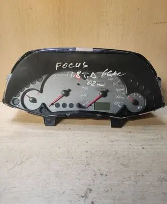 Ford Focus Speedometer (instrument cluster) 44ZU115
