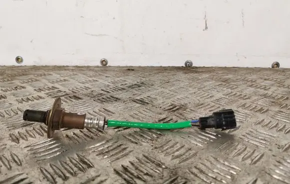 Subaru Forester SK Lambda probe sensor 22690AB070